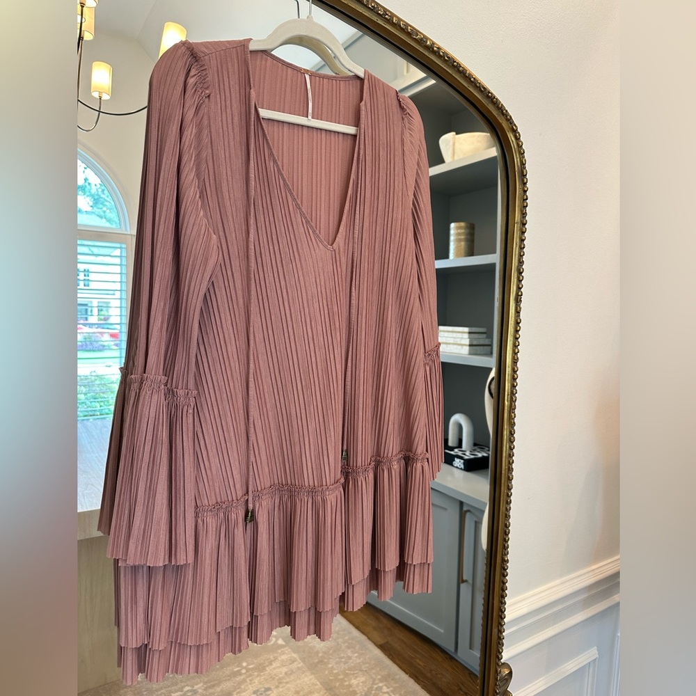 Free People Blush long sleeve bell sleeve dress flowy size XS